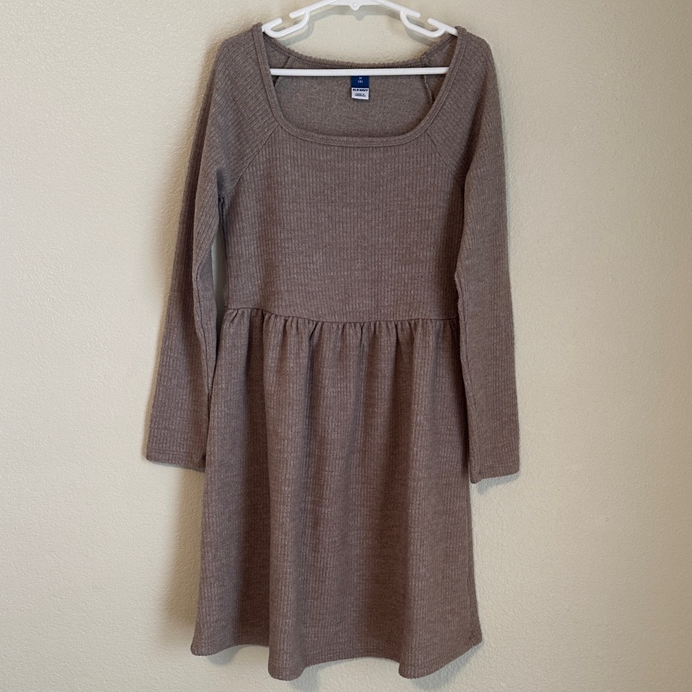 🌸Old Navy Fuzzy Ribbed Dress🌸